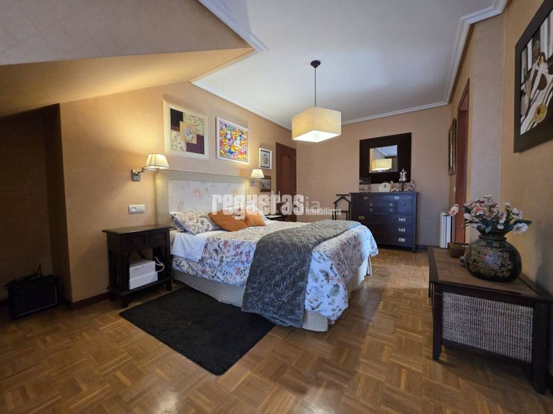 Foto 89c6143b-d77c-4fd7-a6ea-f9dcbb6d3194. Dúplex espectacular dúplex en venta en calle fernández corujedo en Corvera de Asturias