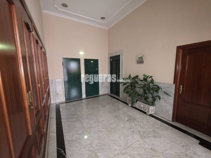 Foto bb54f0c8-f6bc-4961-a722-cebf54509e64. Dúplex espectacular dúplex en venta en calle fernández corujedo en Corvera de Asturias