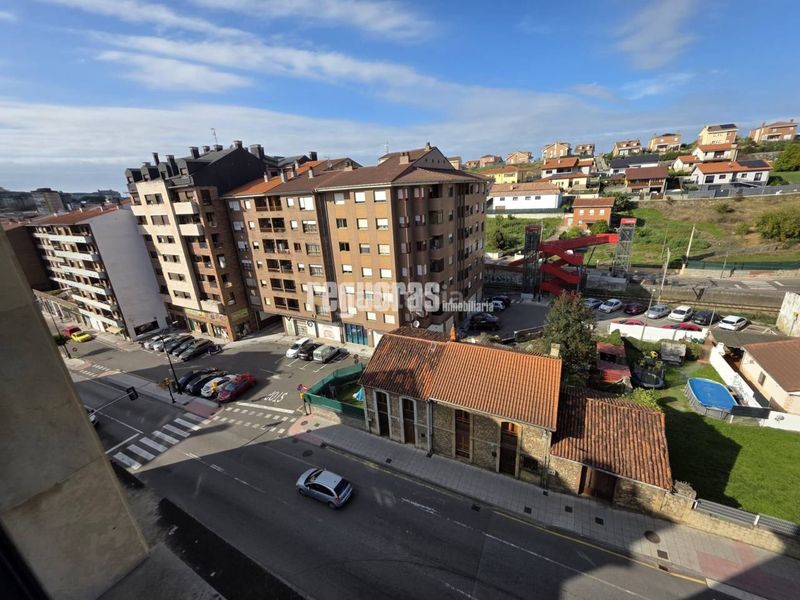 Foto bd739929-730b-457f-934d-098b581913c5. Dúplex espectacular dúplex en venta en calle fernández corujedo en Corvera de Asturias