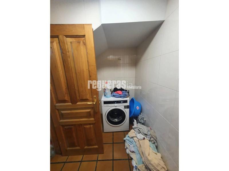 Foto ce01bb6b-63ef-4807-9aae-e210cd7f4d57. Xalet amb calefacció aparcament a El Carbayedo - El Quirinal Avilés