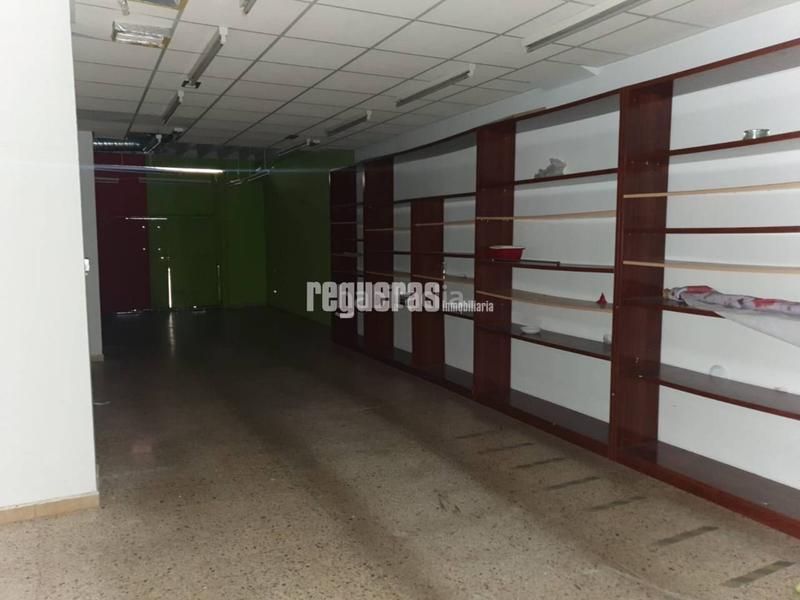 Foto 6486f887-e045-41cb-a709-cbce51d6ba88. Rent business premise in Piedras Blancas Castrillón