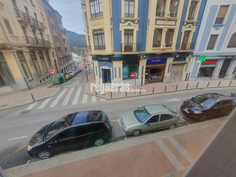 Foto 997c6dd7-2ccf-4a86-b556-65da1be0693b. Rent business premise in Pravia