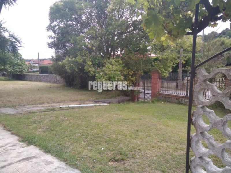 Foto fe691ee4-68a3-4629-b7c2-e2ffd82797dc. House in Santa María del Mar - El Puerto Castrillón