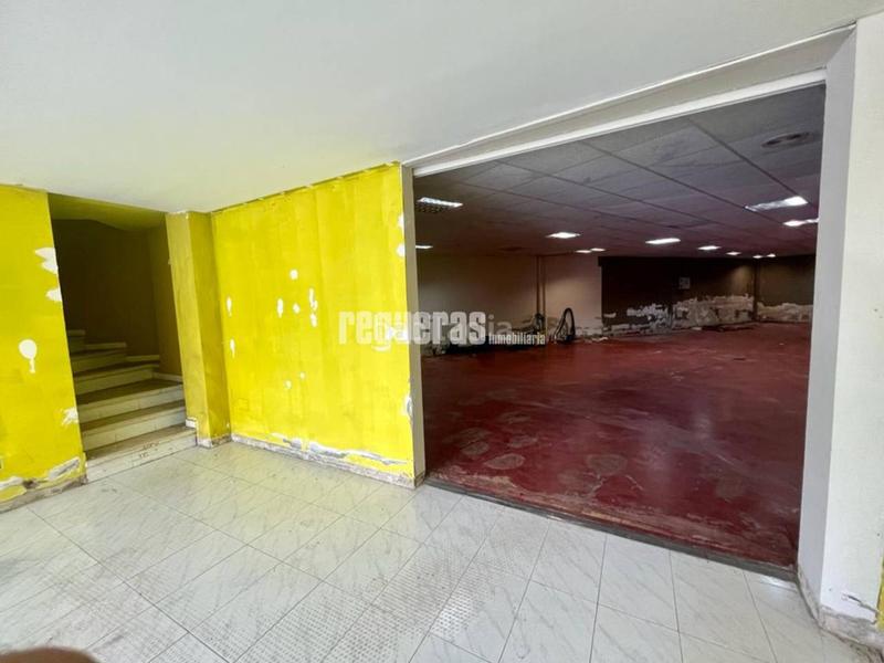 Foto 50c5166d-83b9-4a6b-8161-56bf8bb04ec3. Alquiler local comercial local con nave en alquiler en Castrillón