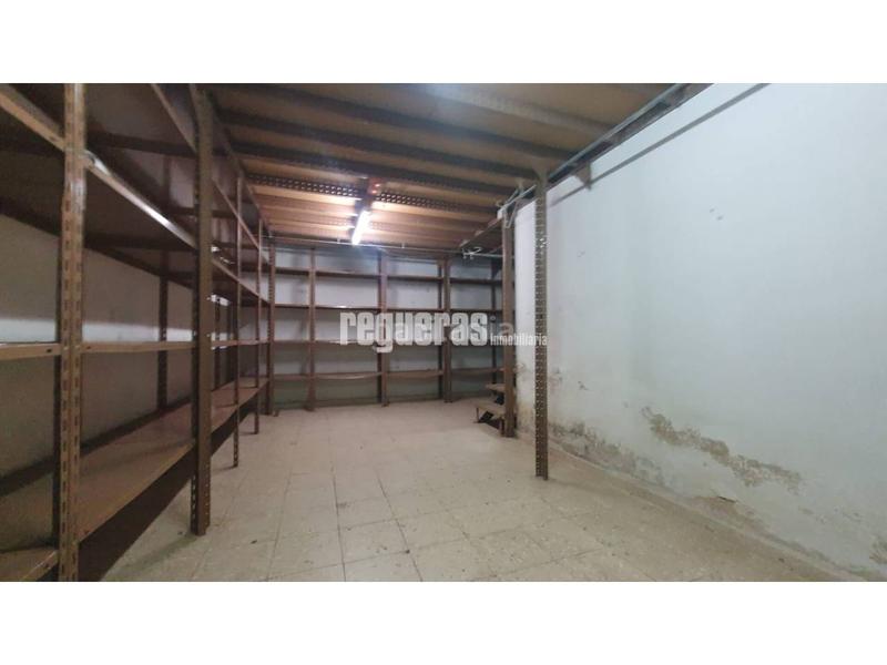 Foto e39728dd-5403-4345-acf4-a85d177ec0df. Alquiler local comercial local en alquiler en Centro en Avilés