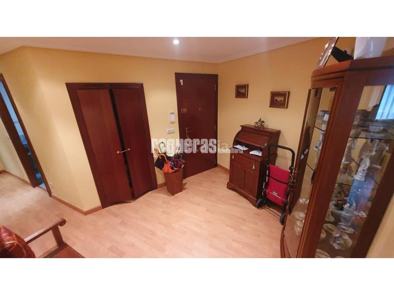 Foto 90de26a0-e5b2-4b93-b4de-0f403a2eeb2a. Piso venta de piso Centro en Centro Avilés