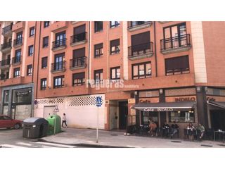 Local Comercial a Calle Dolores Ibárruri