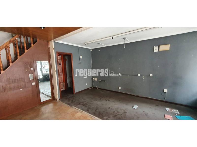 Foto d0dccde6-4da6-461c-82d7-e93660e587c5. Alquiler local comercial local en alquiler en Centro en Avilés