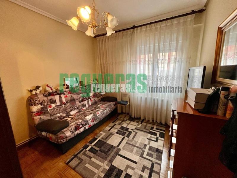 Foto 679ac862-3696-44d8-840f-b1c8aaba0899. Pis amb calefacció a Versalles Avilés