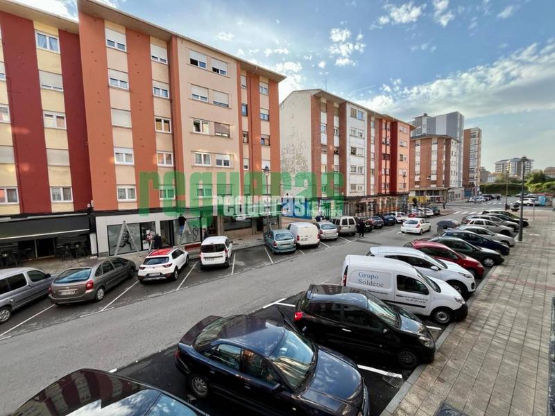 Foto d1c1530e-0e5a-41d0-8fe0-6c57e7d5fdab. Pis amb calefacció a Versalles Avilés