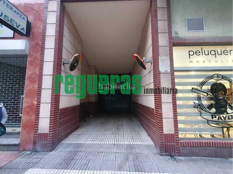 Foto 79a75660-69e7-4aa2-9f88-576c91ee4bb9. Aparcament cotxe a Versalles Avilés