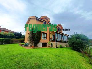 Haus  El cueplo. Chalet unifamiliar en venta en cueplo