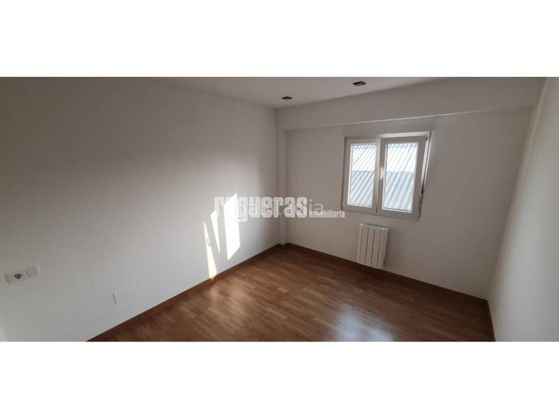 Foto dfb3f3cc-7e5d-4154-b2bb-b62031a718c6. Alquiler piso  en alquiler sin muebles en Centro Avilés