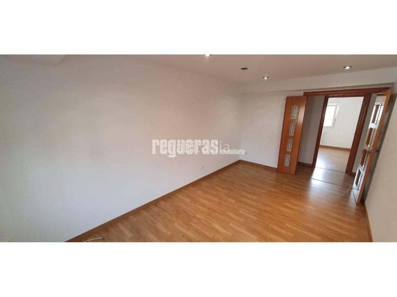 Foto 4f132a1b-cac2-4763-8bfa-b043a7ea9fb2. Location appartement dans Centro Avilés