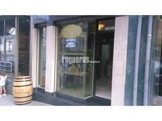 Locale commerciale in San Agusin