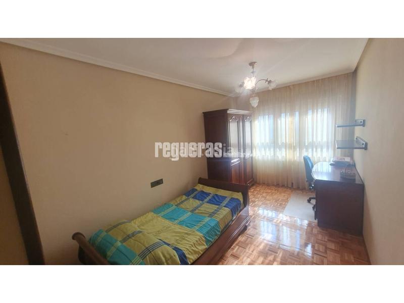 Foto 0b6ab83a-2c65-45c7-ab96-cb8539b0b1a3. Piso  Centro en Centro Avilés