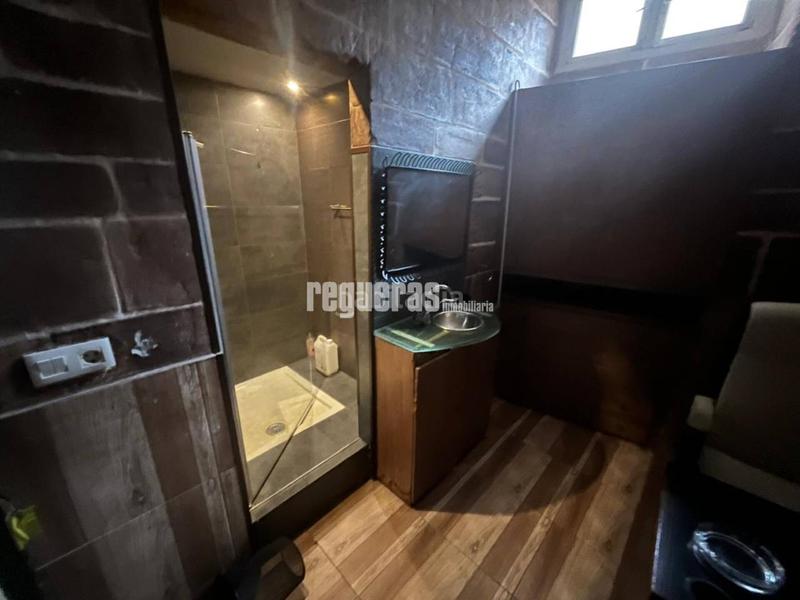 Foto 00f4655e-2c90-421f-892b-455e601619ef. Affitto locale commerciale in Centro Avilés