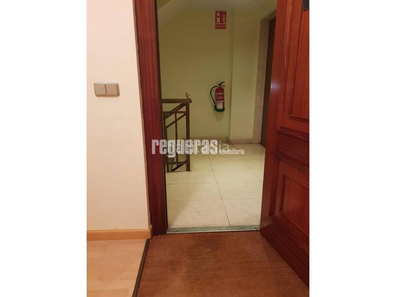 Foto 1aef1462-6057-4f2a-bbee-7a540c6b506d. Oficina amb calefacció a Centro Avilés