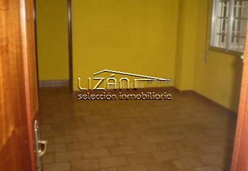 Foto 8a9c591b-2362-47b9-afce-7abd3384ca2f. Affitto ufficio con riscaldamento in Salesas - Foncalada - Campoamor Oviedo