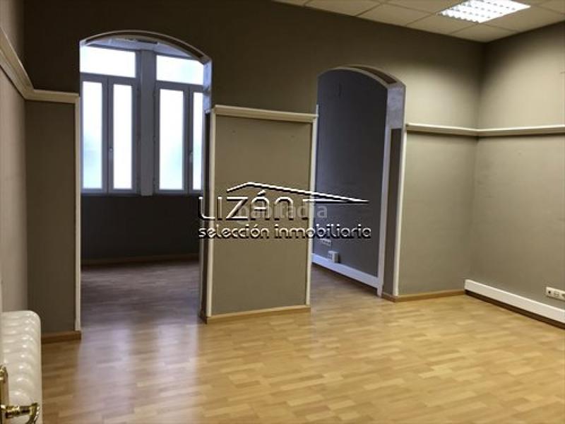 Foto 4ea611e3-25f0-4907-963a-44c6cd06abc3. Location bureau avec chauffage dans Parque San Francisco - Uría Oviedo