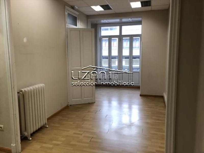 Foto 78f876f1-c97d-4bef-9676-b882b7d15f29. Rent office space with heating in Parque San Francisco - Uría Oviedo