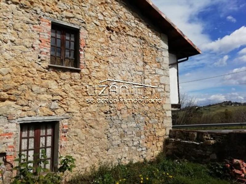 Foto 72df92c0-16fb-4ed9-b1d8-b89d4b5d499a. Casa bifamiliare con parcheggio in Parroquias Sur - La Manjoya Oviedo