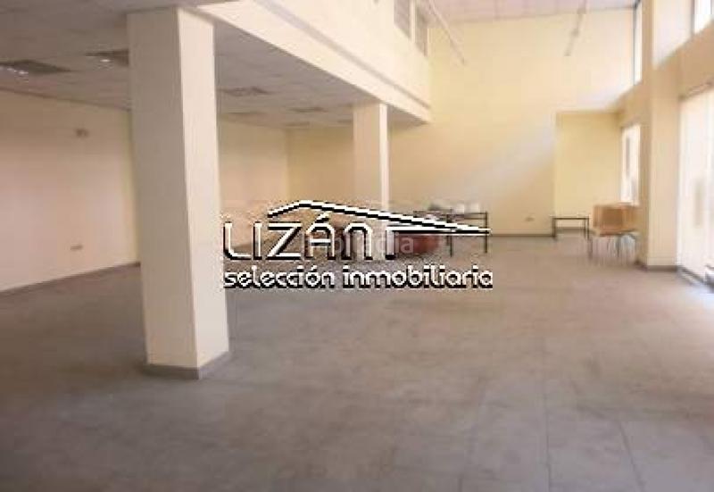 Foto d73d3360-a42b-4fd2-a070-059c2a4f4cb0. Alquiler local comercial se alquila local en teatinos!!! en Oviedo