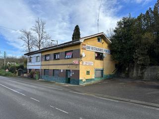 Maison à San Claudio - Trubia - Las Caldas. Se vende en loriana, casa y restaurante con parcela de 1.320 m2