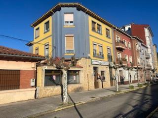 Local Comercial a San Martín del Rey Aurelio. Se vende edificio en el entrego restaurante  hostal   san martin