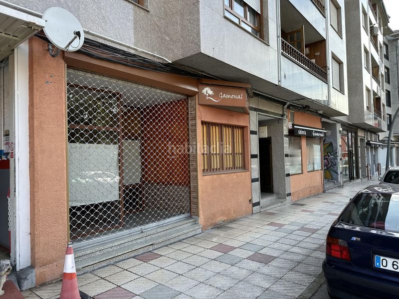 Foto b1b64332-c325-4eb0-96d7-d14ee5d28c8e. Alquiler local comercial se alquila local instalado de sidreria en La Felguera en Langreo