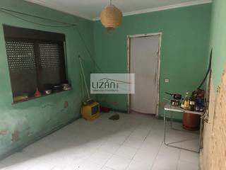 Appartamento  Trubia - cl coronel hernando espinosa. Se vende piso para reformar en trubia