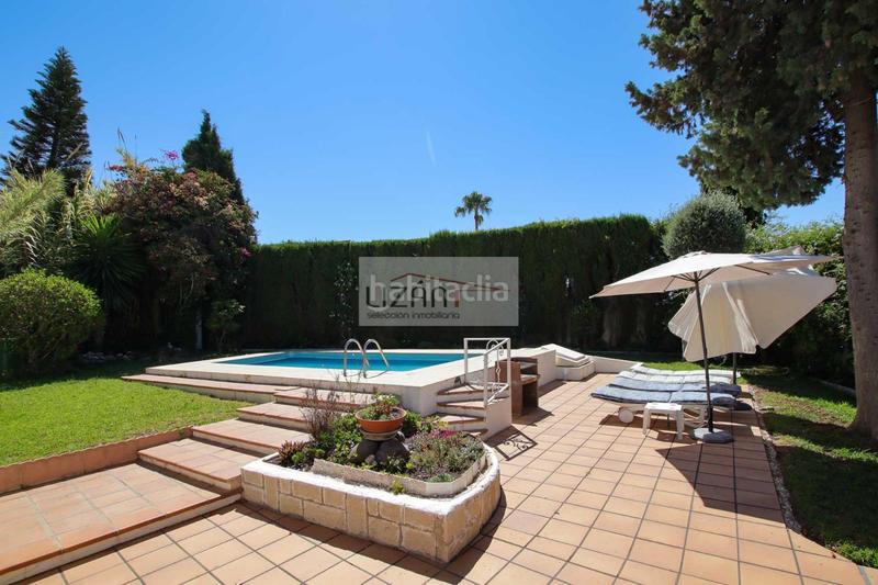 Foto 14dcca2e-7a4c-4ed1-b7c2-eacdb7f0638c. Casa se vende espectacular chalet nueva alcantara en Marbella