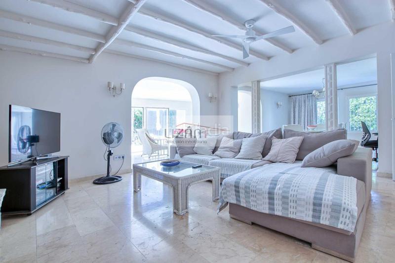 Foto b164c2f8-877e-4c79-8fd3-b0fc7630b67c. Casa se vende espectacular chalet nueva alcantara en Marbella