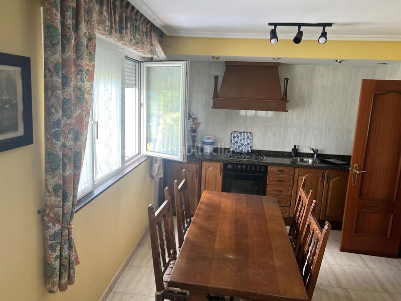 Foto 1b516c60-3a27-4a04-bb8e-7d55e68ce0de. Maison avec chauffage parking dans Buenavista Oviedo