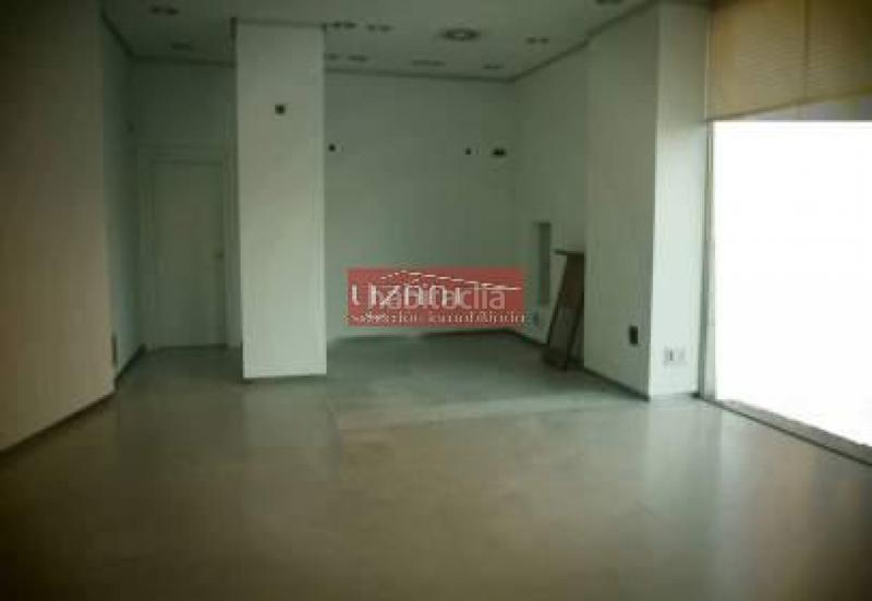 Foto 960d7cc2-6fb1-4ac7-b3ff-478cffd14529. Location local commercial dans Cerdeño - El Palais - Mercadín Oviedo