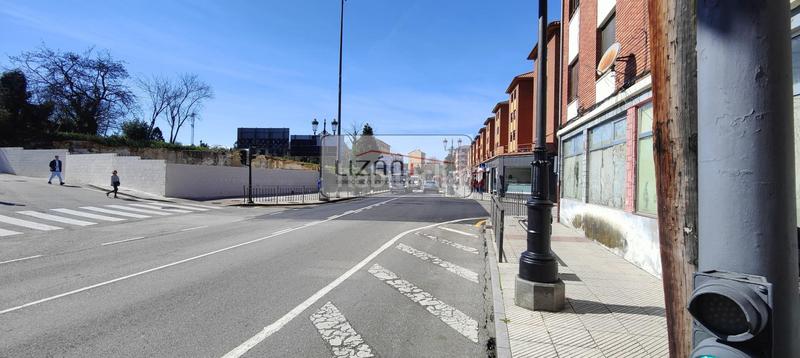 Foto d0c3b016-72a8-419e-9df6-d3c8a20b9e43. Terreno residenziale in Ventanielles Oviedo