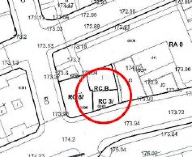 Foto ddc3879c-aa25-443e-bdb7-0e688bc8e975. Terreno residenziale in Ventanielles Oviedo