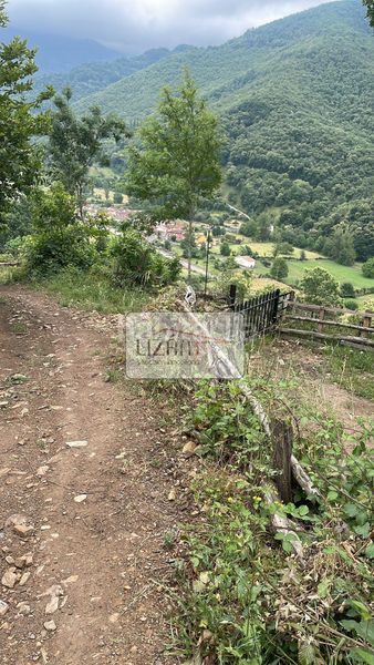 Foto b70c66d8-6f95-4c11-beb7-741bbdbf472b. Finca rústica a Aller - p.valle s/n a Aller