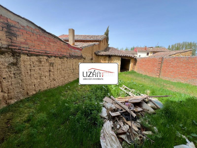 Foto c2f95839-c31d-42ad-bdc1-d77856fe1de9. Casa a Sahagún