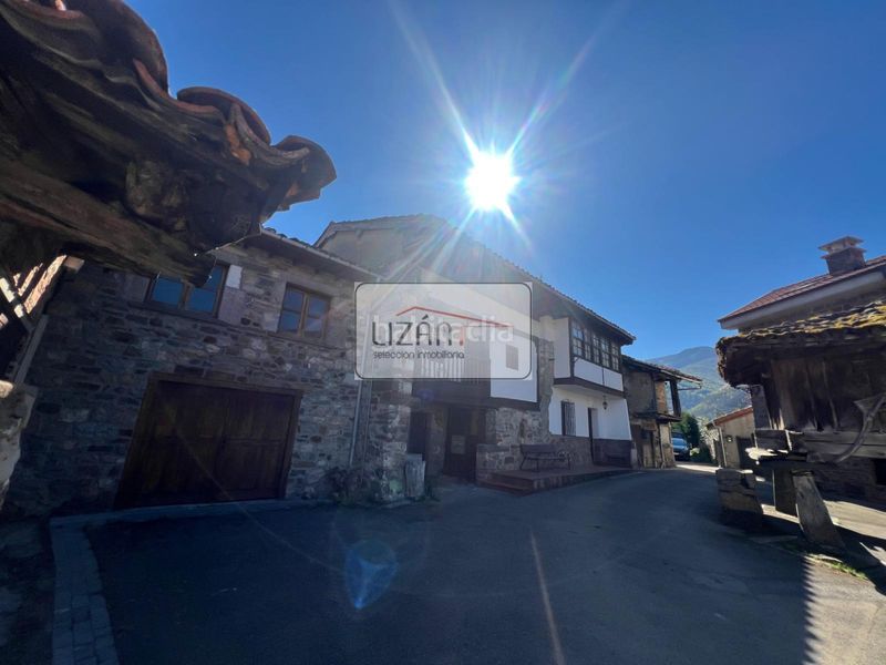 Foto d93df660-3faf-4b56-bcf2-276921cd0310. Casa a Aller