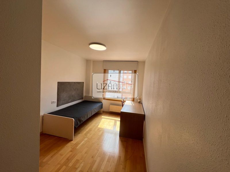 Foto 40c6409e-60f9-4b6f-9fbc-5f479b698388. Pis amb aparcament a Ventanielles Oviedo