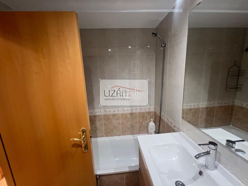 Foto 54766081-3344-40f5-b283-33a56b32b48f. Pis amb aparcament a Ventanielles Oviedo