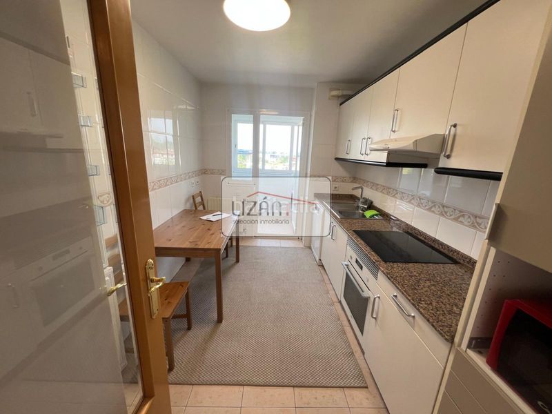 Foto 6c2d56c0-b81d-4b57-98ff-f0aaf8b3ab29. Pis amb aparcament a Ventanielles Oviedo