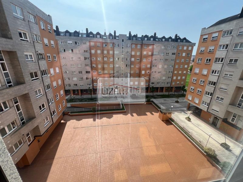 Foto f7594163-cadd-4240-8893-d3ca16bc0626. Pis amb aparcament a Ventanielles Oviedo