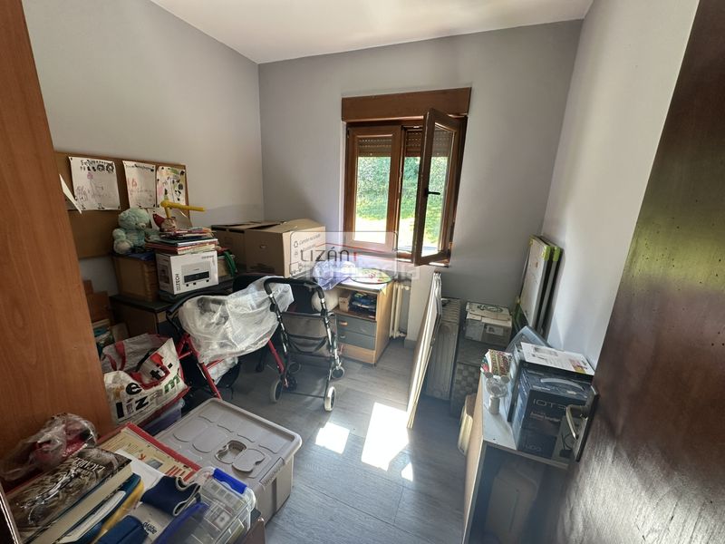 Foto 5748bd20-a67f-4b63-9dbe-793fee58017d. Casa amb calefacció a Carbayin-Lieres-Valdesoto Siero