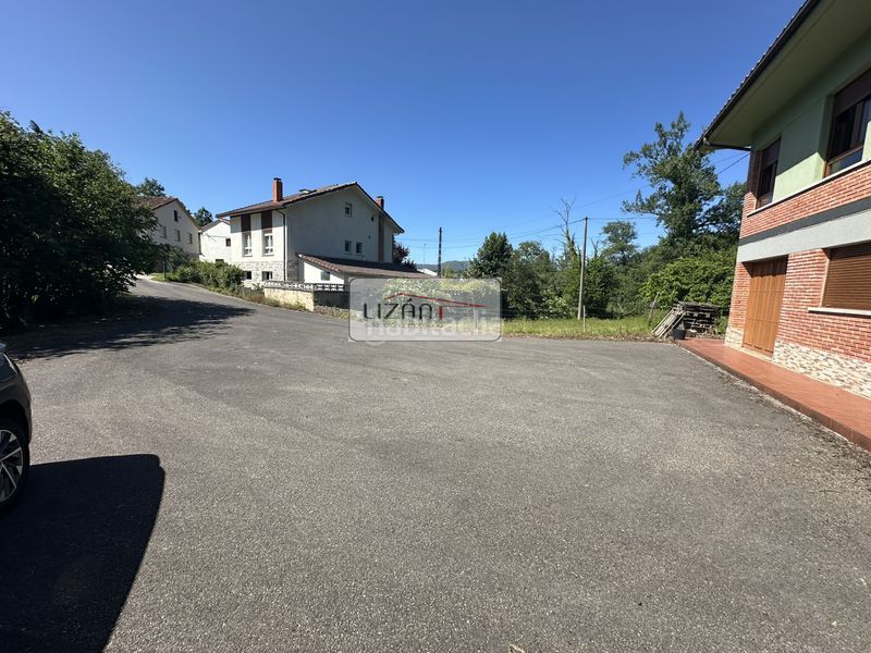 Foto 618418c3-3140-4971-8612-76336200f1e3. Casa amb calefacció a Carbayin-Lieres-Valdesoto Siero