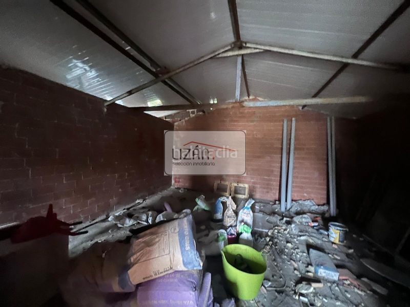 Foto f1810357-b3e5-423f-857f-4bfc2bcfa385. Casa a lada - barrio las tejeras 53 a Sama Langreo