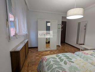 Alquiler Piso  Gijón - calle ezcurdia. Alquiler de temporada eres estudiante o docente ?  vive frente a