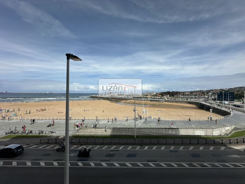 Foto 852ab3a7-86b0-44c9-b31c-7e1af2679fb4. Pis amb calefacció aparcament a La Arena Gijón