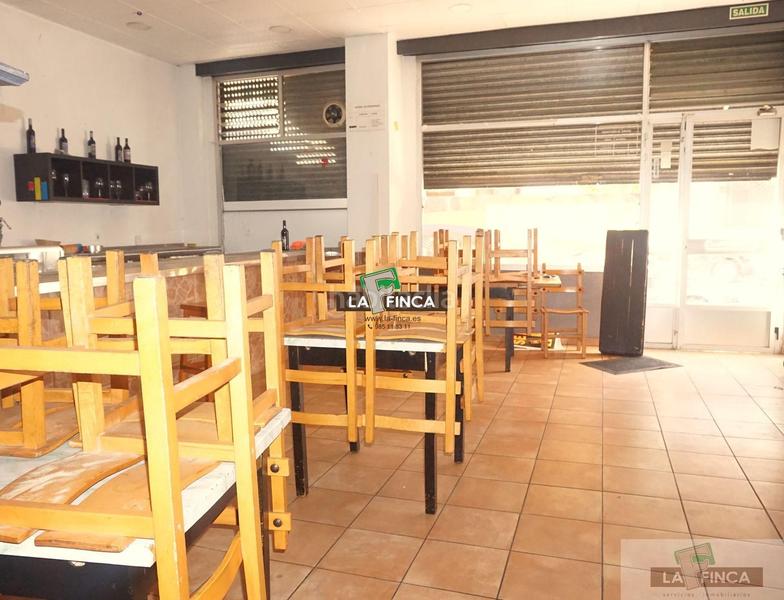 Foto 6ead6f5e-c413-4260-b89c-36e41a07b4a7. Location local commercial dans Teatinos - Los Prados Oviedo